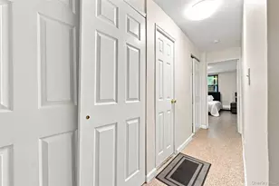 61-15 98th St, Rego Park, NY 11374 - Photo 19