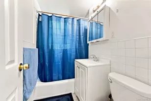 61-15 98th St, Rego Park, NY 11374 - Photo 17