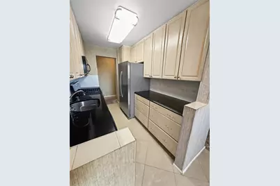 85 10 151st Ave #5G, Howard Beach, NY 11414 - Photo 13