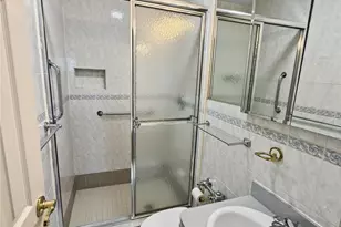 85-10 151st Ave, Howard Beach, NY 11414 - Photo 17