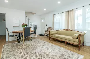 19 Elm St, Greenvale, NY 11548 - Photo 5