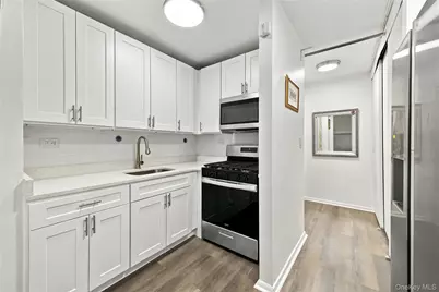 164-20 Highland Avenue #7J, Jamaica, NY 11432 - Photo 3