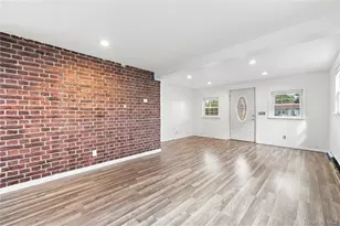 420 Taylor Ave, Patchogue, NY 11772 - Photo 7