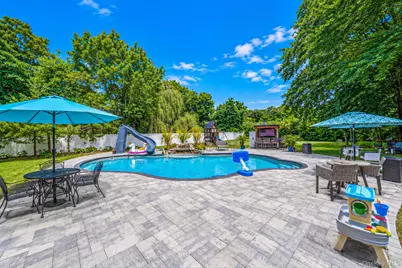 7 Hewlett Avenue, Patchogue, NY 11772 - Photo 3