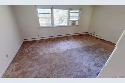661 Warren Avenue, Thornwood, NY 10594 - Photo 5