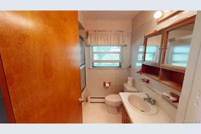 661 Warren Avenue, Thornwood, NY 10594 - Photo 11