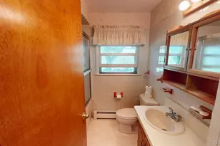 661 Warren Ave, Thornwood, NY 10594 - Photo 11