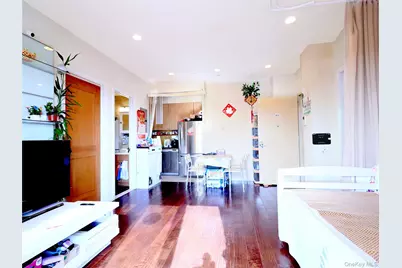 3138 137 Street #10A, Flushing, NY 11354 - Photo 5