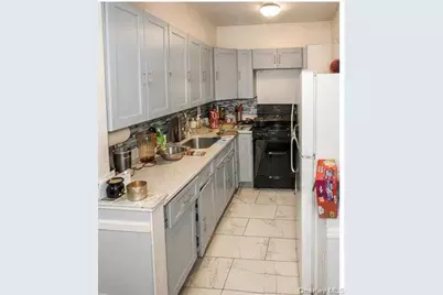 690 E 96th Street, Brooklyn, NY 11236 - Photo 15