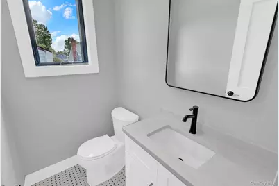 1370 Noel Court, Merrick, NY 11566 - Photo 11