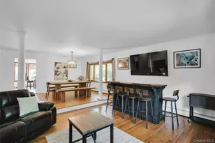 96 McCulloch Dr, Dix Hills, NY 11746 - Photo 11