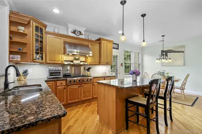 20 Parkview Circle, Carmel, NY 10512 - Photo 9