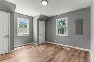 1340 Manor Ln, Bay Shore, NY 11706 - Photo 13