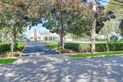 77 Elton Road, Garden City, NY 11530 - Photo 43