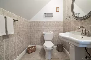 934 Hancock St, Franklin Square, NY 11010 - Photo 19