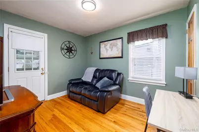 934 Hancock Street, Franklin Square, NY 11010 - Photo 11