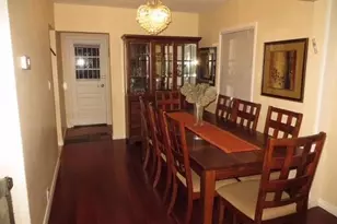 166-12 Union Tpke, Fresh Meadows, NY 11366 - Photo 5