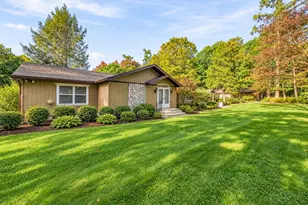 401 Ruskey Ln, Hyde Park, NY 12538 - Photo 3