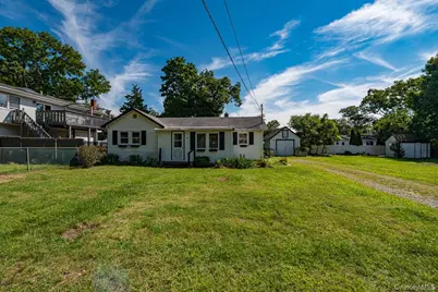 67 Joseph Place, Nesconset, NY 11767 - Photo 17