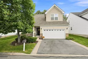 6 Cyprus Dr, Middletown, NY 10940 - Photo 3