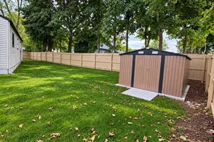 2602 Knickerbocker Ave, Medford, NY 11763 - Photo 9