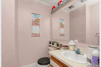 219 Admiral Lane #2219H, Bronx, NY 10473 - Photo 33