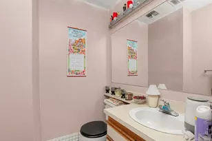 219 Admiral Ln, Bronx, NY 10473 - Photo 33