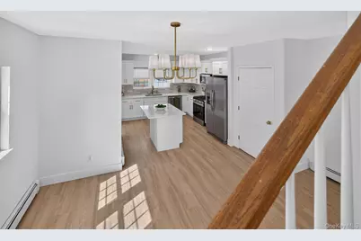 8548 257th Street, Floral Park, NY 11001 - Photo 21