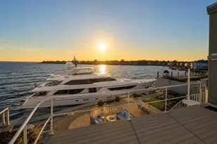 321 Grand Central Ave, Amityville, NY 11701 - Photo 7