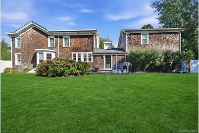 354 Middle Road, Bayport, NY 11705 - Photo 41