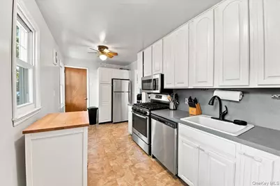30 Chaffee #30, Bronx, NY 10465 - Photo 7