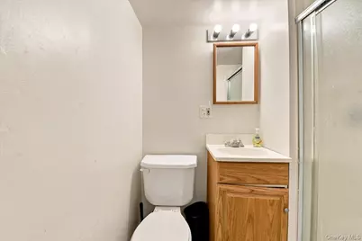 30 Chaffee #30, Bronx, NY 10465 - Photo 13