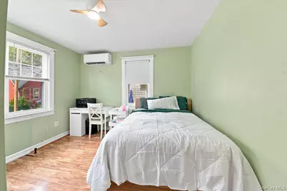 30 Chaffee #30, Bronx, NY 10465 - Photo 9