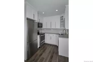 105 Overton Ave, Sayville, NY 11782 - Photo 3