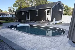 108 Floyd Rd, Shirley, NY 11967 - Photo 17