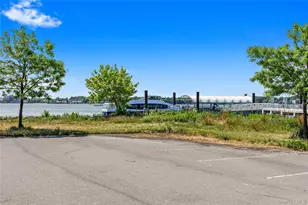200 Neptune Ct, Bronx, NY 10473 - Photo 7