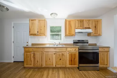 160 Academy Hill Road, Red Hook, NY 12571 - Photo 7