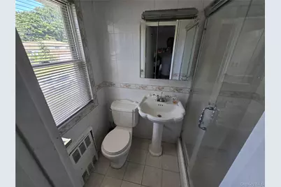 950 Linkwood Drive, Baldwin, NY 11510 - Photo 11