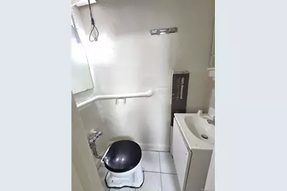 3220 34th Avenue #STORE 2, Astoria, NY 11106 - Photo 11