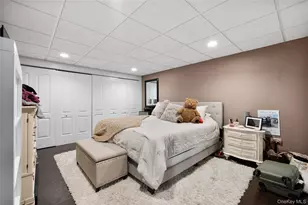 20 Millennium Ct, Bohemia, NY 11716 - Photo 23