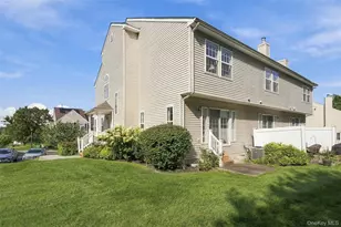 1402 Pondview Loop, Wappingers Falls, NY 12590 - Photo 7