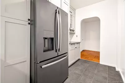601 Pelham Parkway N #315, Bronx, NY 10467 - Photo 9