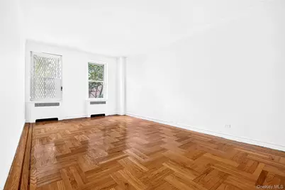601 Pelham Parkway N #315, Bronx, NY 10467 - Photo 19