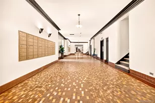 601 Pelham Pkwy N, Bronx, NY 10467 - Photo 3