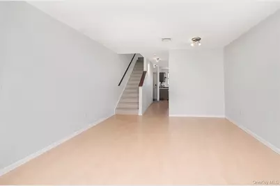 8 Davids Lane, Ossining, NY 10562 - Photo 3
