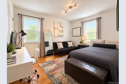 12126 7th Avenue, College Point, NY 11356 - Photo 13