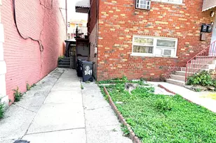 1849 White Plains Rd, Bronx, NY 10462 - Photo 3