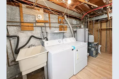 1 Arnold Street, Hicksville, NY 11801 - Photo 15