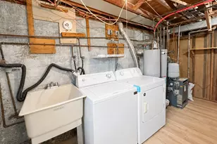 1 Arnold St, Hicksville, NY 11801 - Photo 15