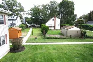 324 Post Ave, Westbury, NY 11590 - Photo 19